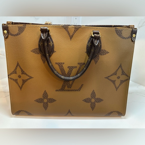 Louis Vuitton On The Go Reverse Monogram - MM - Picture 9 of 13
